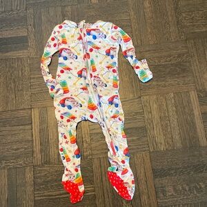 Like New! 0-3M Posh Peanut. Vintage Fisher Price design footie.